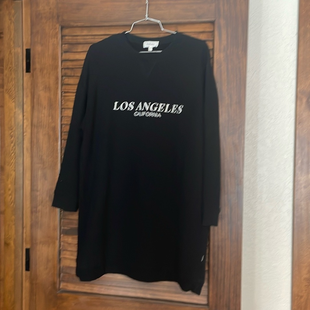 Bohme Medium sweatshirt dress Los Angeles California chic casual and cool